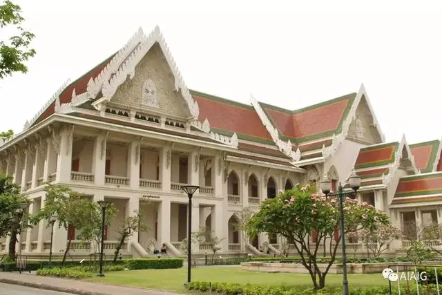 除了旅游,泰国还有教育
