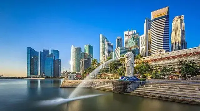 新加坡的房地产是什么类型啊,我们外国人可以随意购买吗?